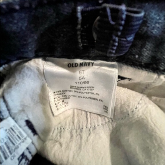 OLD NAVY, GIRLS STRETCH, SKINNY JEANS. SIZE 5T. BABY GAP SHIRT, SIZE 5T. - Picture 7 of 8